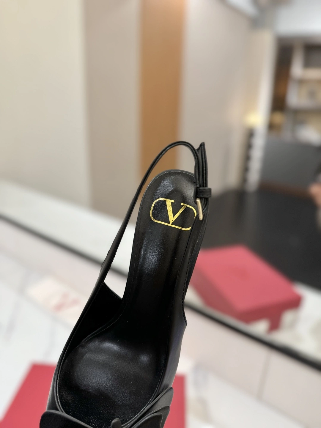 COCO-- V1859ti9o 4W2S0II8XKE0NO Heel height：6.5CM item:E-X138C3010